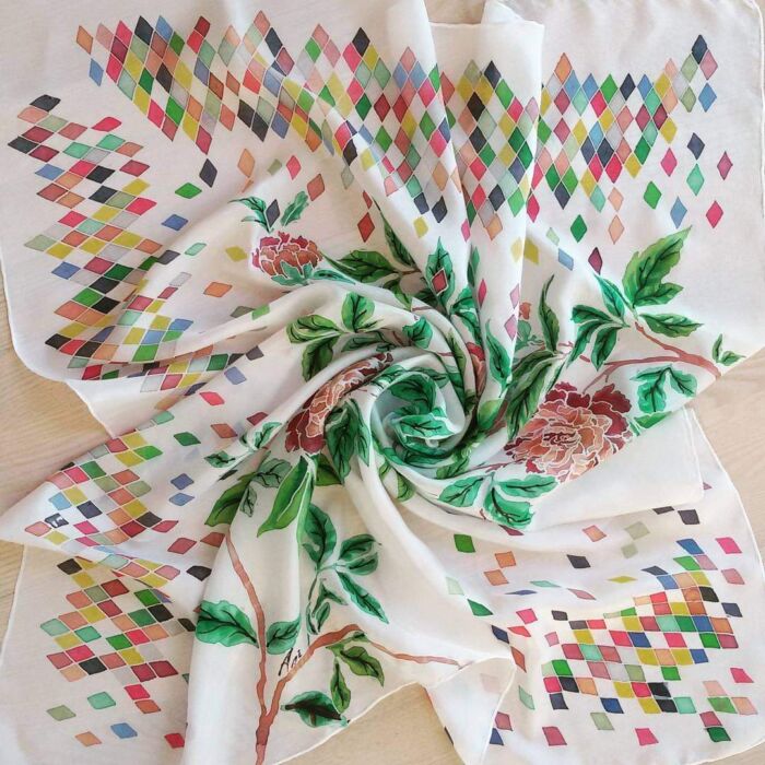 Design and Paint an Original Silk Scarf (all materials INCLUDED!) Ani Harutyunyan (Sat.Oct.18/Sun.Oct.19) all levels (Studio ONE) 10am-3pm - Image 4